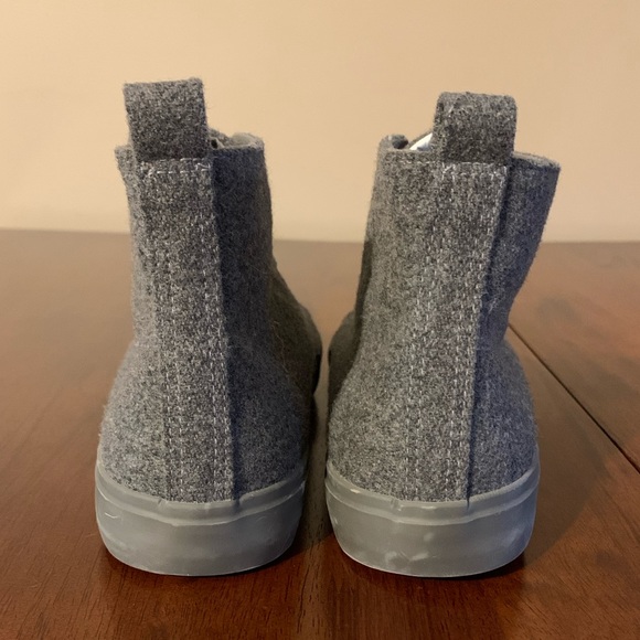 Joe Fresh Boys Grey Wool Blend Hi-Top Sneakers, size 5 - Picture 4 of 6